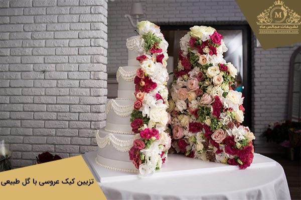 مدل تزئین کیک عروسی با گل رز